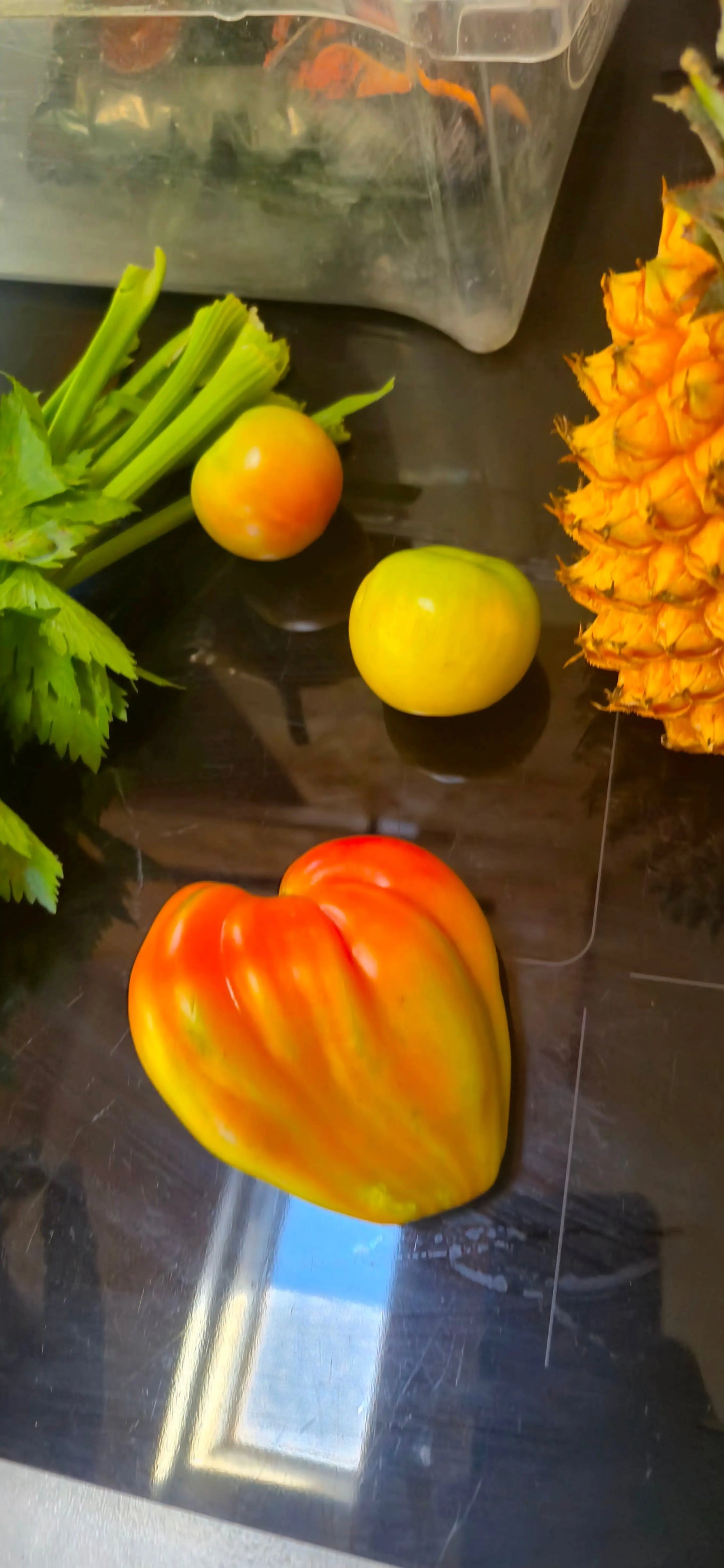 Tomato WeGrowOrganic & The Juice Bar